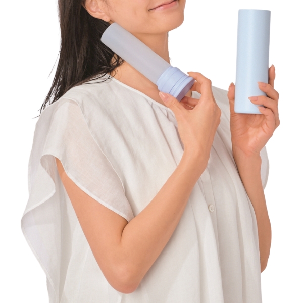 持ち運べるシリコン氷のう(ステンレスケース付き)(スカイブルー)の商品画像3枚目