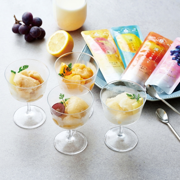 ホシフルーツ　フルーツパーラーの凍らせて食べるシャーベット　ピオーネ80g【彩果しずく】の商品画像2枚目