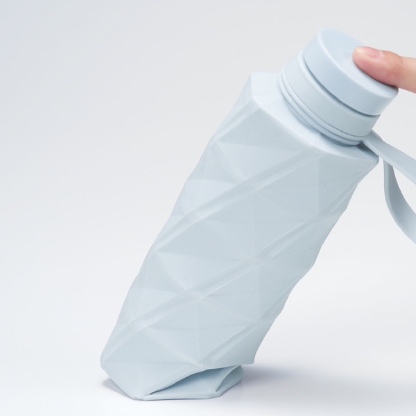 たためるスピナーシリコンボトルの商品画像3枚目